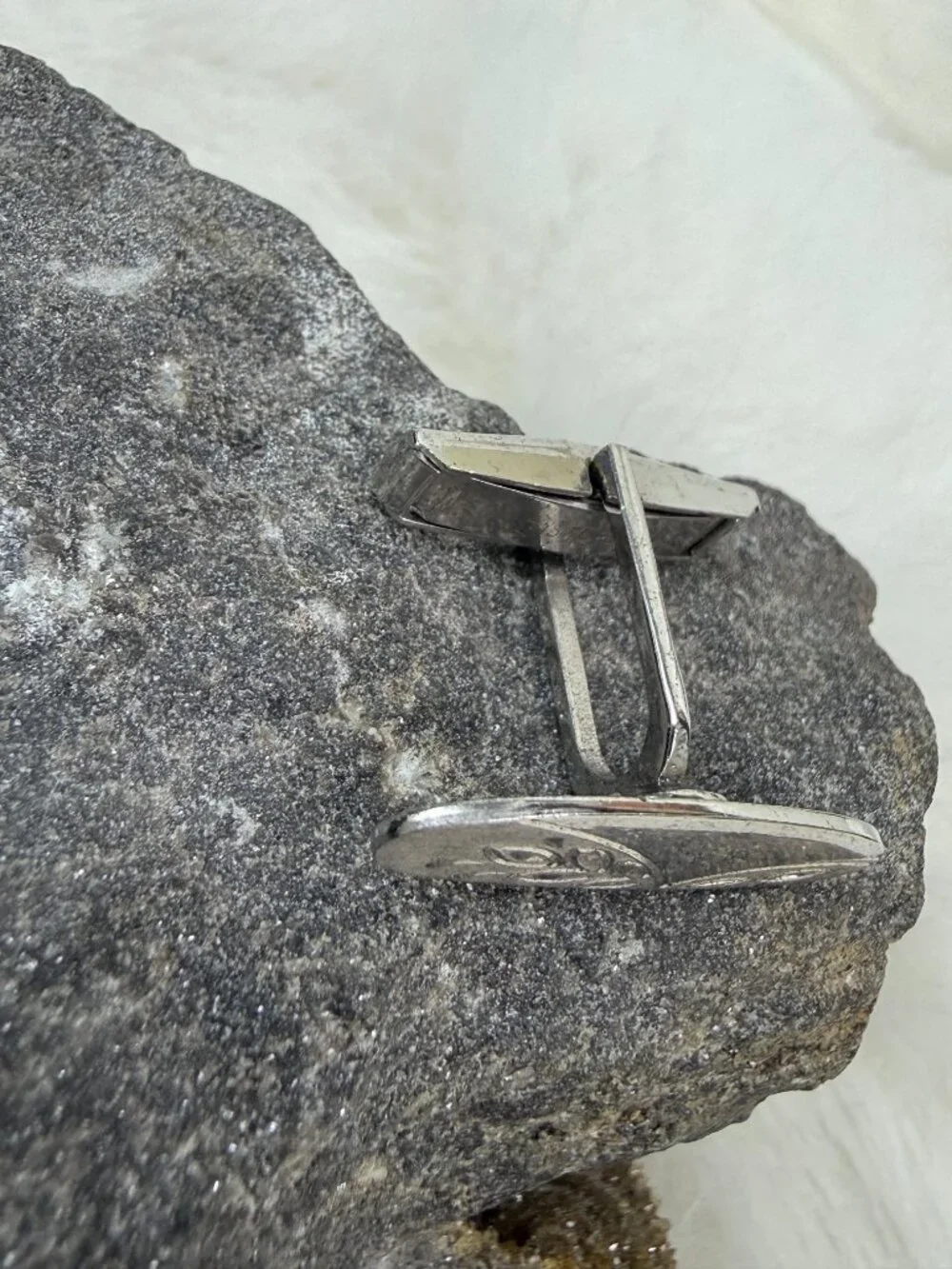 Vintage Sterling Silver Etched Oval Men's Cuff Links  1